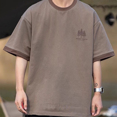 市场上装-T恤-电商T恤