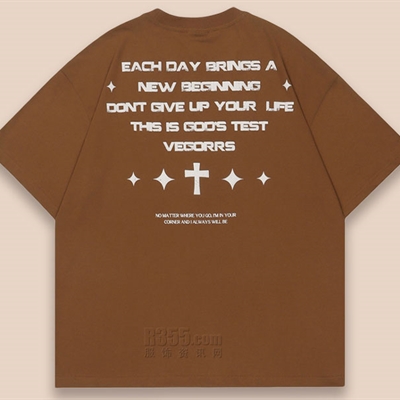 市场上装-T恤-电商T恤