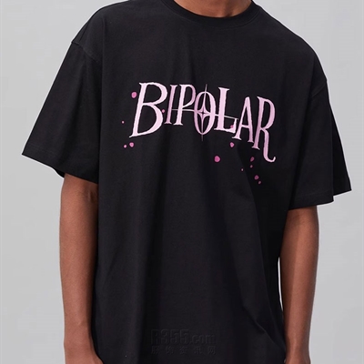 市场上装-T恤-电商T恤