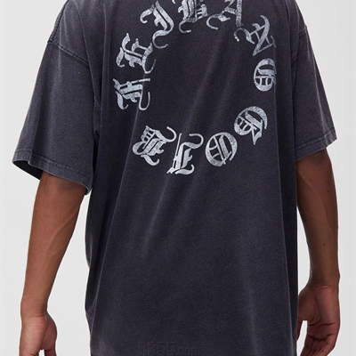 市场上装-T恤-电商T恤