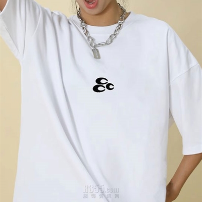 市场上装-T恤-电商T恤