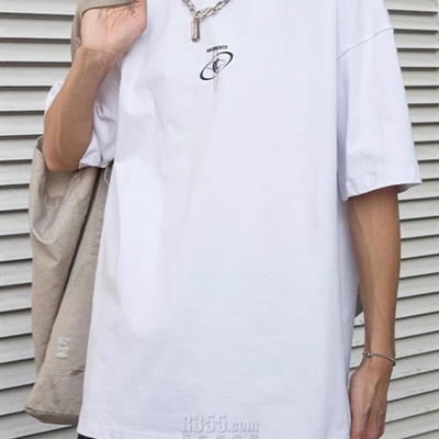 市场上装-T恤-电商T恤