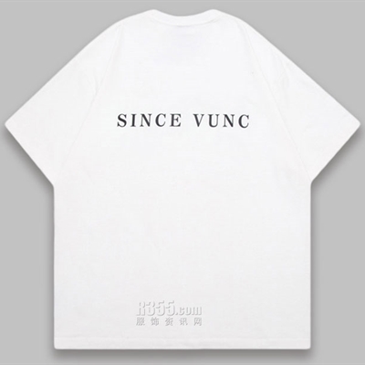 市场上装-T恤-电商T恤