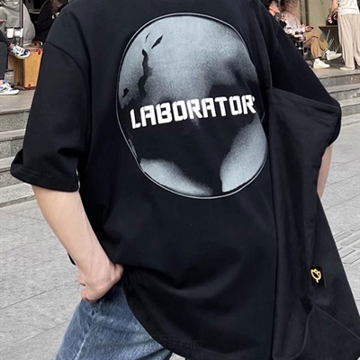 市场上装-T恤-电商T恤