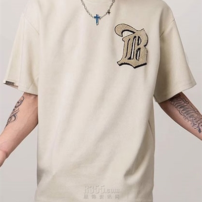 市场上装-T恤-电商T恤