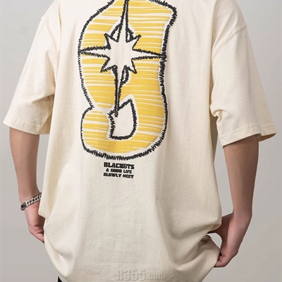 市场上装-T恤-电商T恤