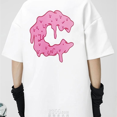 市场上装-T恤-电商T恤