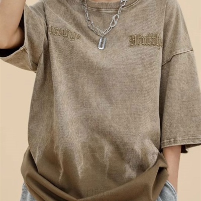 市场上装-T恤-电商T恤