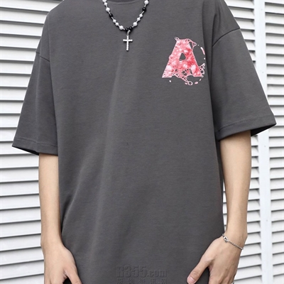 市场上装-T恤-电商T恤