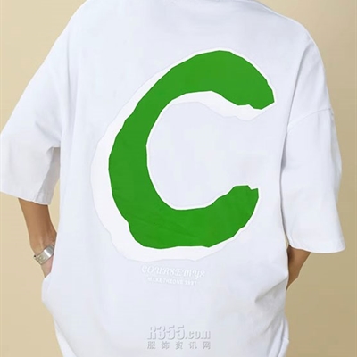 市场上装-T恤-电商T恤