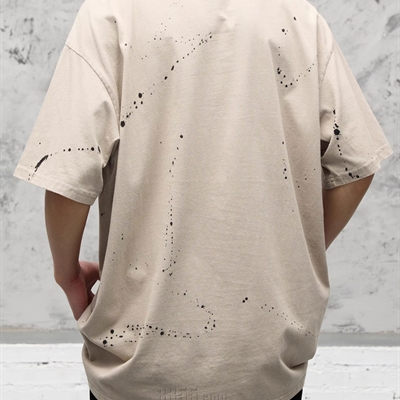 市场上装-T恤-电商T恤