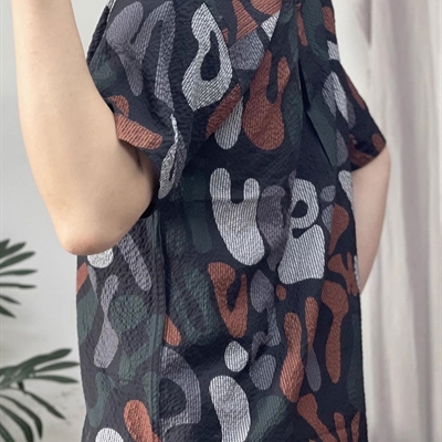 市场上装-衬衫-休闲衬衫