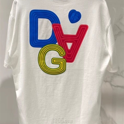 市场上装-T恤-欧货T恤