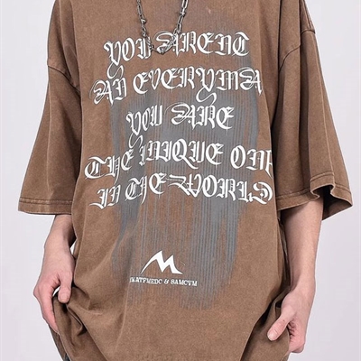 市场上装-T恤-电商T恤