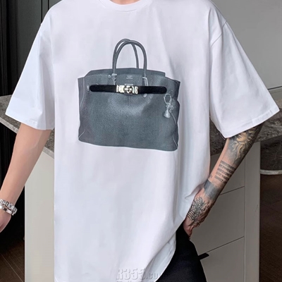 市场上装-T恤-电商T恤