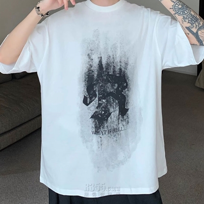 市场上装-T恤-电商T恤