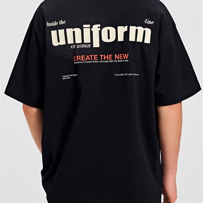 市场上装-T恤-电商T恤