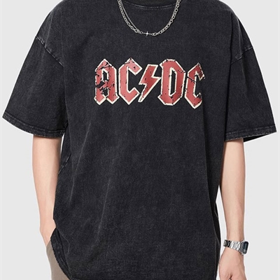 市场上装-T恤-电商T恤