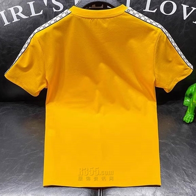 市场上装-T恤-欧货T恤