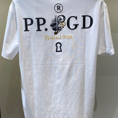 市场上装-T恤-欧货T恤