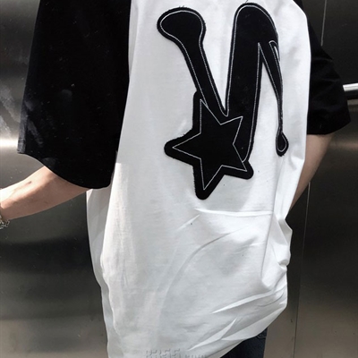 市场上装-T恤-电商T恤