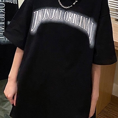 市场上装-T恤-电商T恤