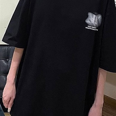 市场上装-T恤-电商T恤