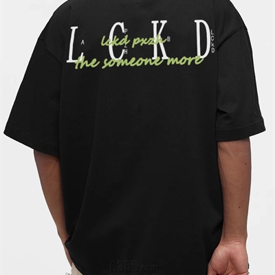 市场上装-T恤-电商T恤