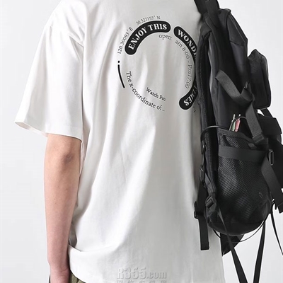 市场上装-T恤-电商T恤