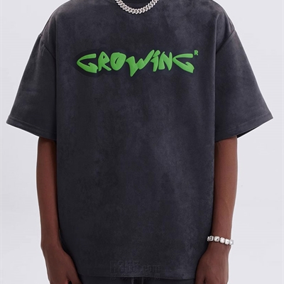 市场上装-T恤-电商T恤