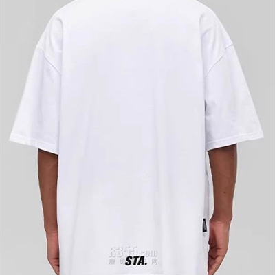 市场上装-T恤-电商T恤