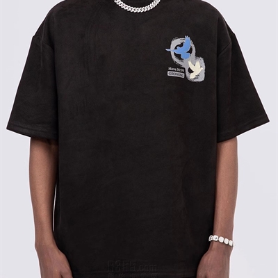 市场上装-T恤-电商T恤