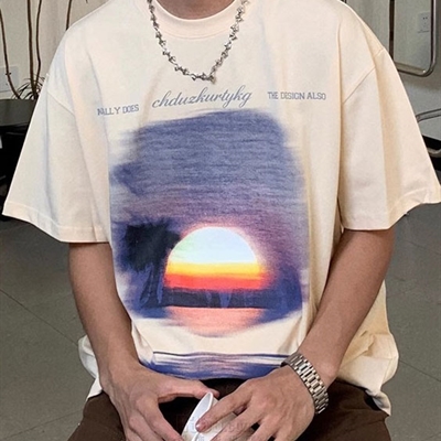 市场上装-T恤-电商T恤