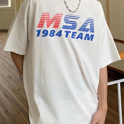 市场上装-T恤-电商T恤