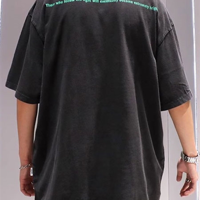 市场上装-T恤-电商T恤