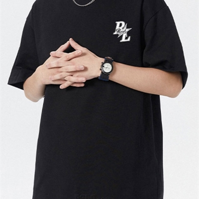 市场上装-T恤-电商T恤