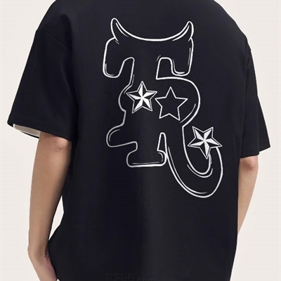 市场上装-T恤-电商T恤