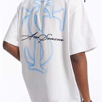 市场上装-T恤-电商T恤