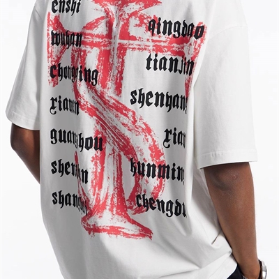 市场上装-T恤-电商T恤