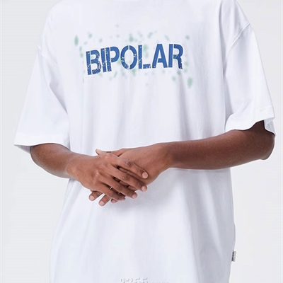 市场上装-T恤-电商T恤