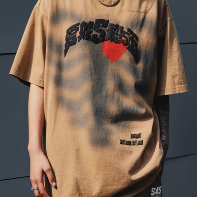 市场上装-T恤-电商T恤