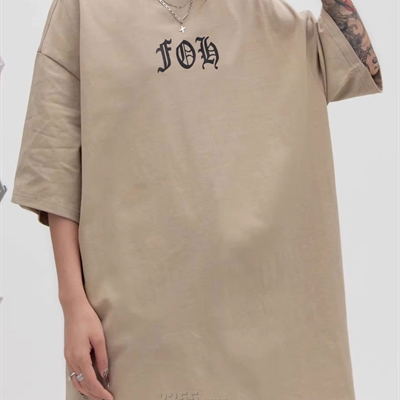 市场上装-T恤-电商T恤