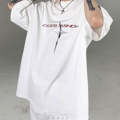 市场上装-T恤-电商T恤