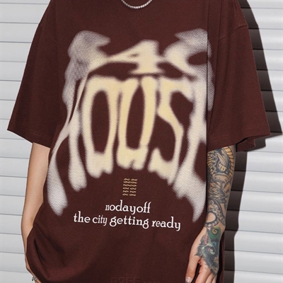 市场上装-T恤-电商T恤