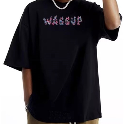 市场上装-T恤-电商T恤