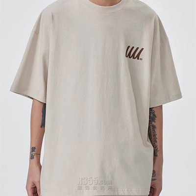 市场上装-T恤-电商T恤