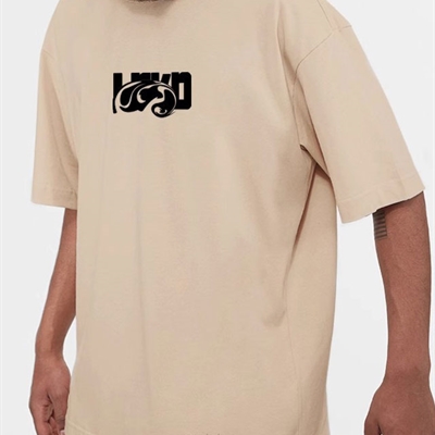 市场上装-T恤-电商T恤