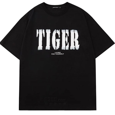 市场上装-T恤-电商T恤