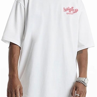 市场上装-T恤-电商T恤