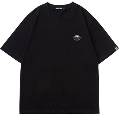 市场上装-T恤-电商T恤